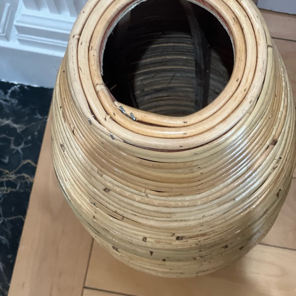 BOGO 50% OFF the second one Natural Indonesian rattan vase 11.8” - Picture 9 of 12